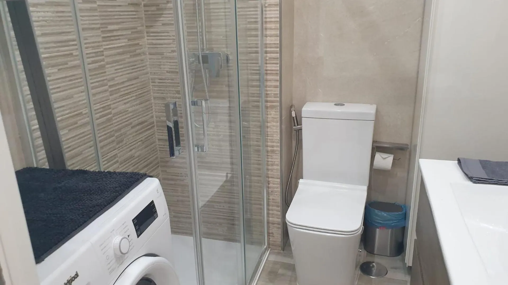 Cozy Apartment Near The Beach - Perfect For Families And Friends Fuengirola