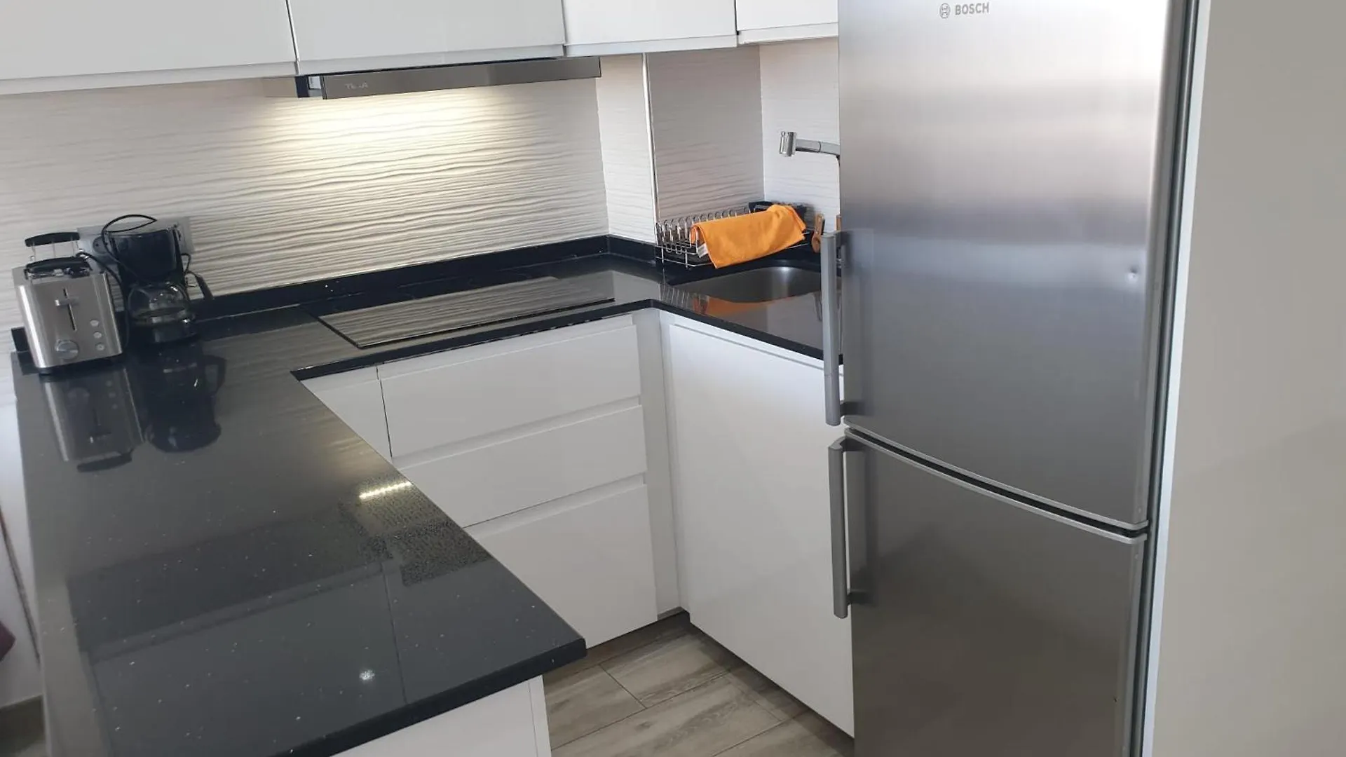 Cozy Apartment Near The Beach - Perfect For Families And Friends Fuengirola 0*,