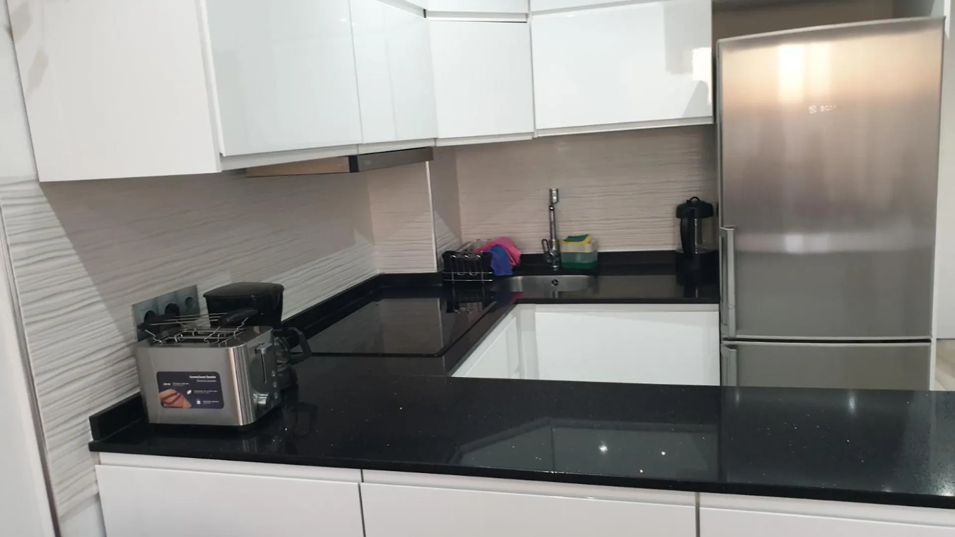 Cozy Apartment Near The Beach - Perfect For Families And Friends Fuengirola