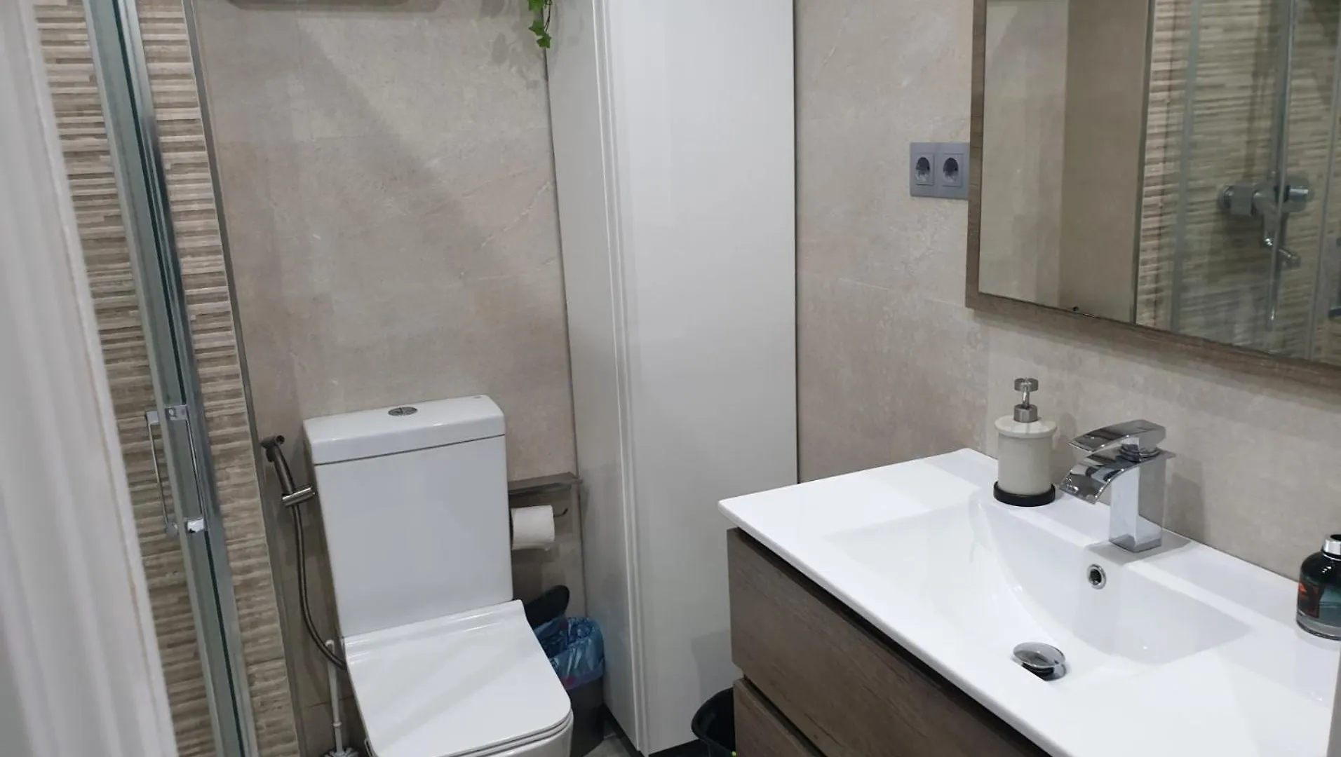 Cozy Apartment Near The Beach - Perfect For Families And Friends Fuengirola