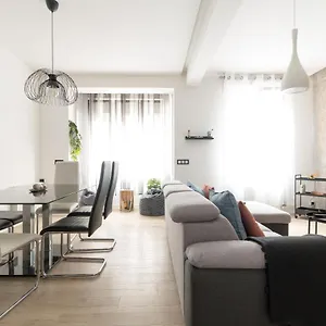moyua-lux-by-staynnapartments.sansebastianhotels.net/